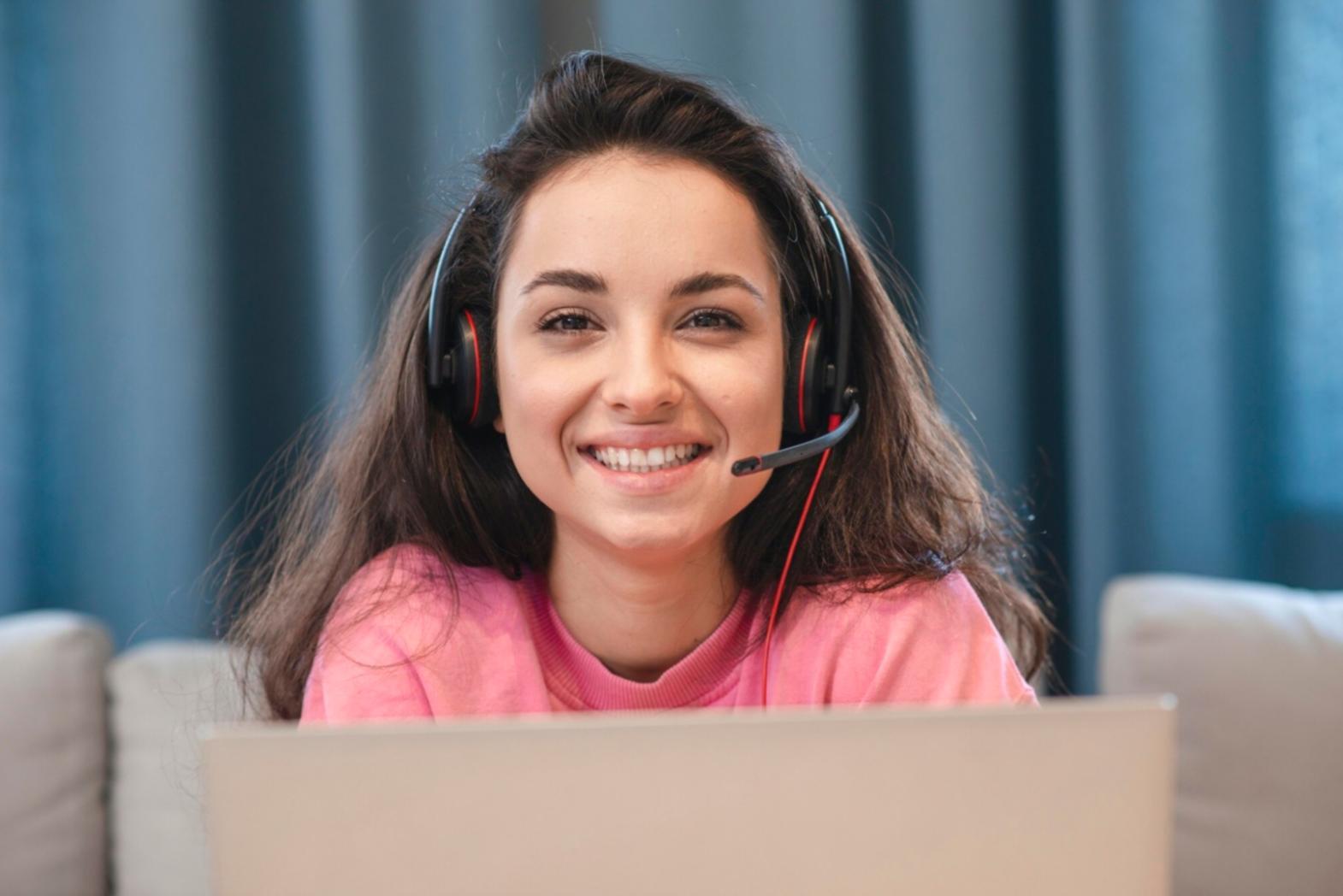 Professioneller Arbeitsplatz für Trading-Analyse